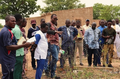 𝐀𝐜𝐜𝐨𝐦𝐩𝐚𝐠𝐧𝐞𝐫 𝐥𝐞 𝐑𝐞𝐧𝐟𝐨𝐫𝐜𝐞𝐦𝐞𝐧𝐭 𝐝𝐞𝐬 𝐜𝐚𝐩𝐚𝐜𝐢𝐭&eacute;𝐬 𝐝&rsquo;&eacute;𝐥𝐚𝐛𝐨𝐫𝐚𝐭𝐢𝐨𝐧 𝐞𝐭 𝐝𝐞 𝐦𝐢𝐬𝐞 𝐞𝐧 &oelig;𝐮𝐯𝐫𝐞 𝐝𝐞𝐬 𝐩𝐨𝐥𝐢𝐭𝐢𝐪𝐮𝐞𝐬 𝐩𝐮𝐛𝐥𝐢𝐪𝐮𝐞𝐬 𝐝𝐞𝐬 𝐎𝐏𝐀: 𝐮𝐧 𝐝&eacute;𝐟𝐢 𝐫𝐞𝐥𝐞𝐯&eacute; 𝐩𝐚𝐫 𝐥𝐚 𝐂𝐏𝐅