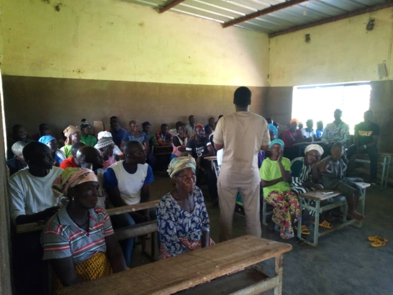 phase pilote de l'application de l'outil de recevabilit&eacute; sociale d&eacute;nomm&eacute; community Scores Card (CSC) ou cartes des scores communautaires.