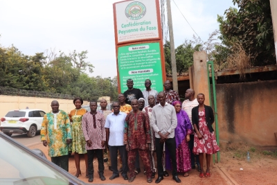 MISE EN &OElig;UVRE DU PROJET PARIIS : LA CPF ET SES UNFEDERATIONS MEMBRES FONT UNE LECTURE PAYSANNE DE L'IMPACT DU PROJET SUR LES CONDITIONS DE VIE DES EAF